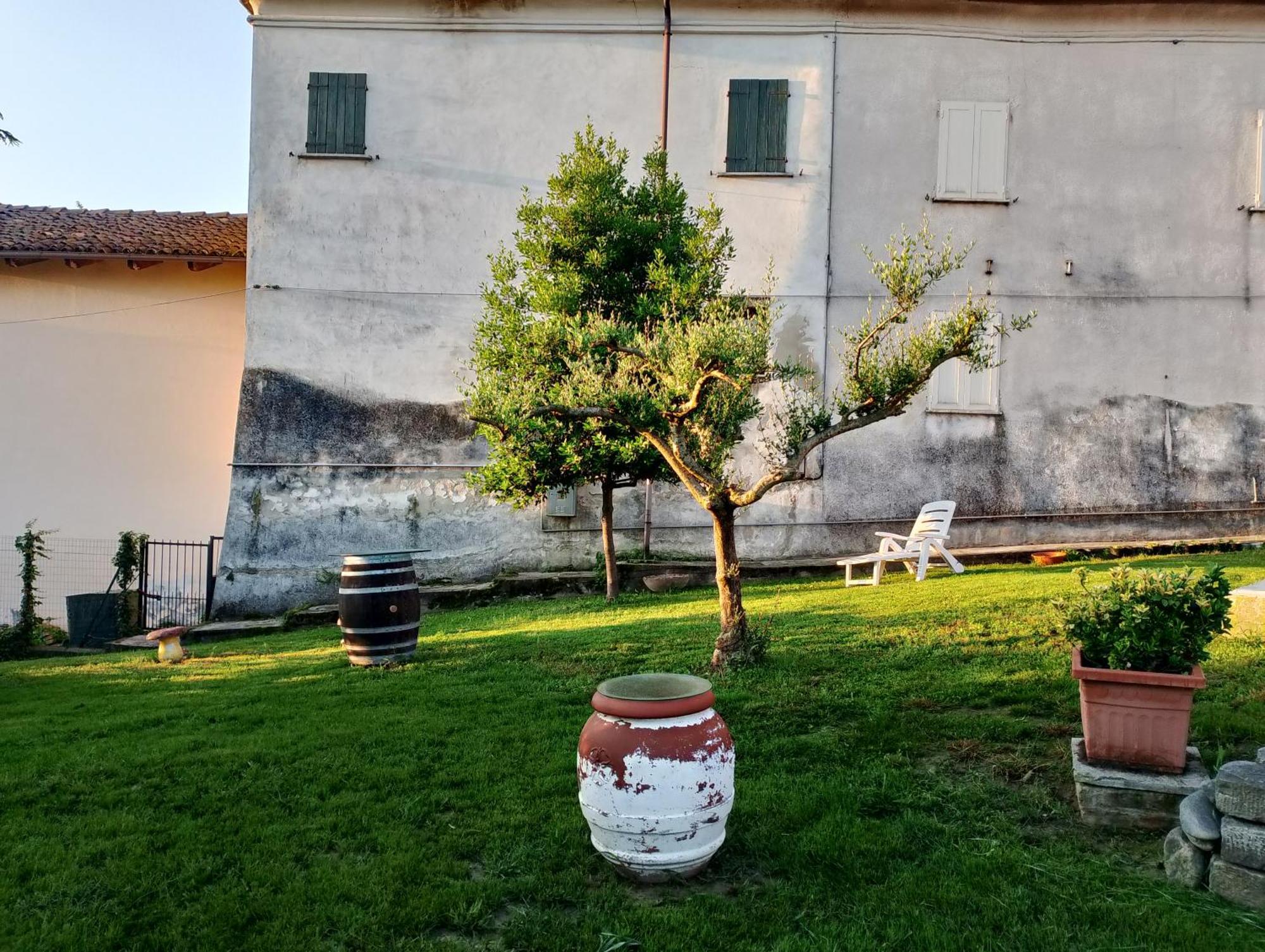 Villa La Vigna à Costigliole d'Asti Extérieur photo